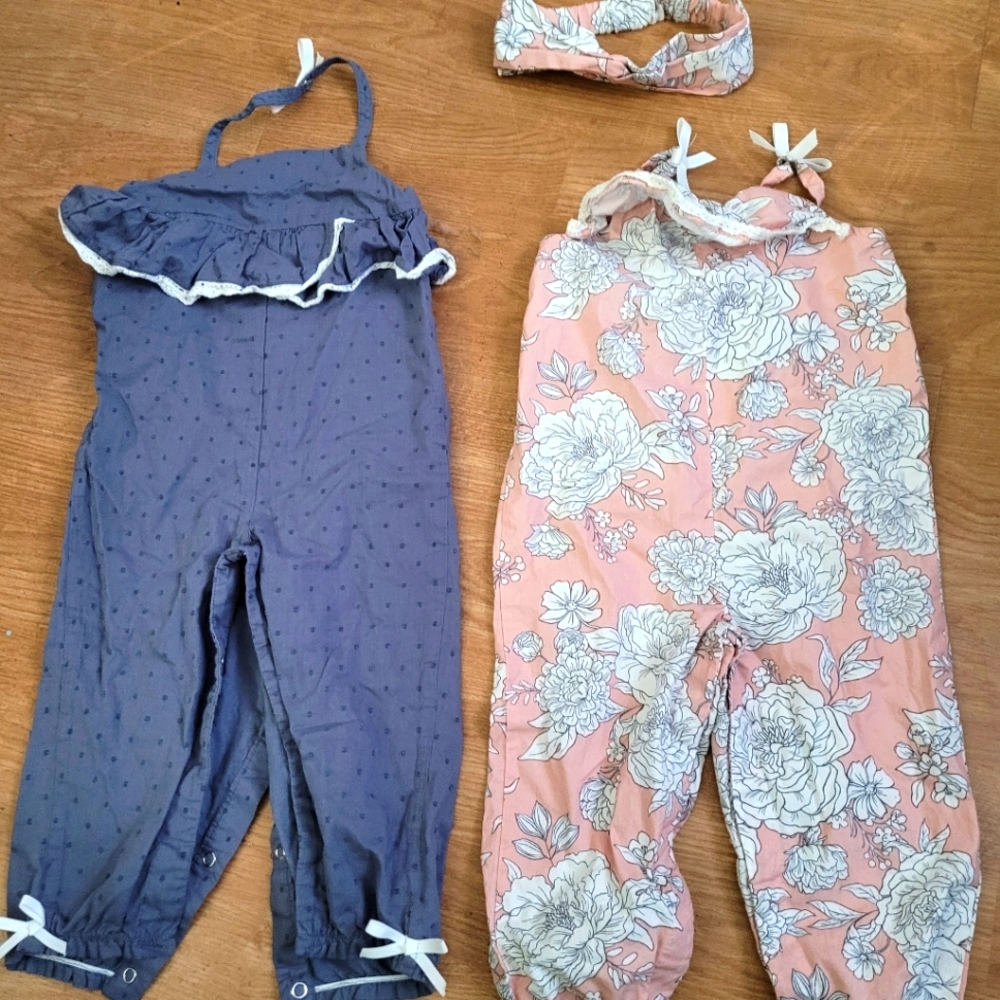 💖 Two Baby Girl Romper
